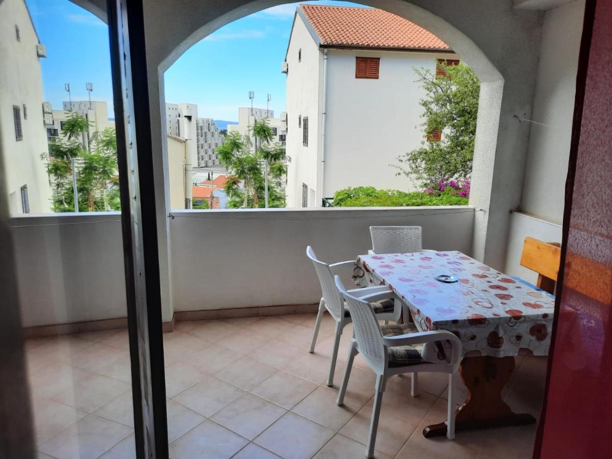 Apartmani R&B Radalj Makarska Eksteriør billede