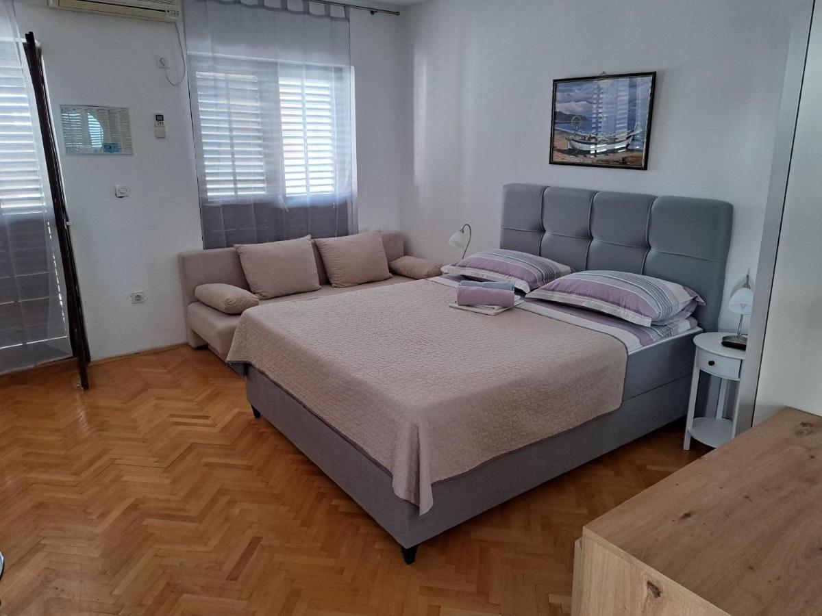 Apartmani R&B Radalj Makarska Eksteriør billede