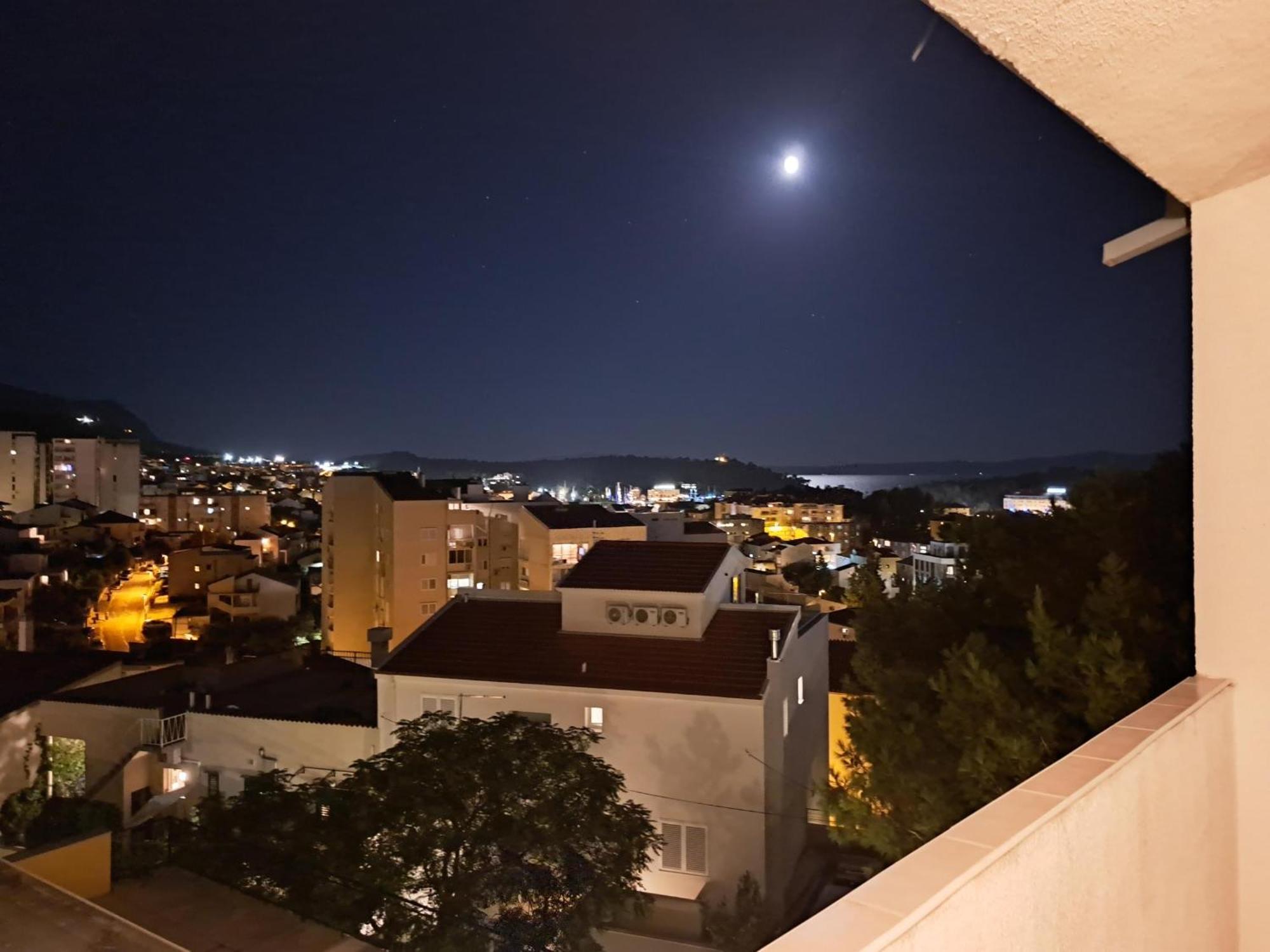 Apartmani R&B Radalj Makarska Eksteriør billede