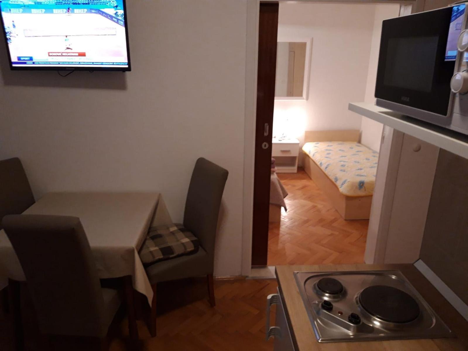Apartmani R&B Radalj Makarska Værelse billede