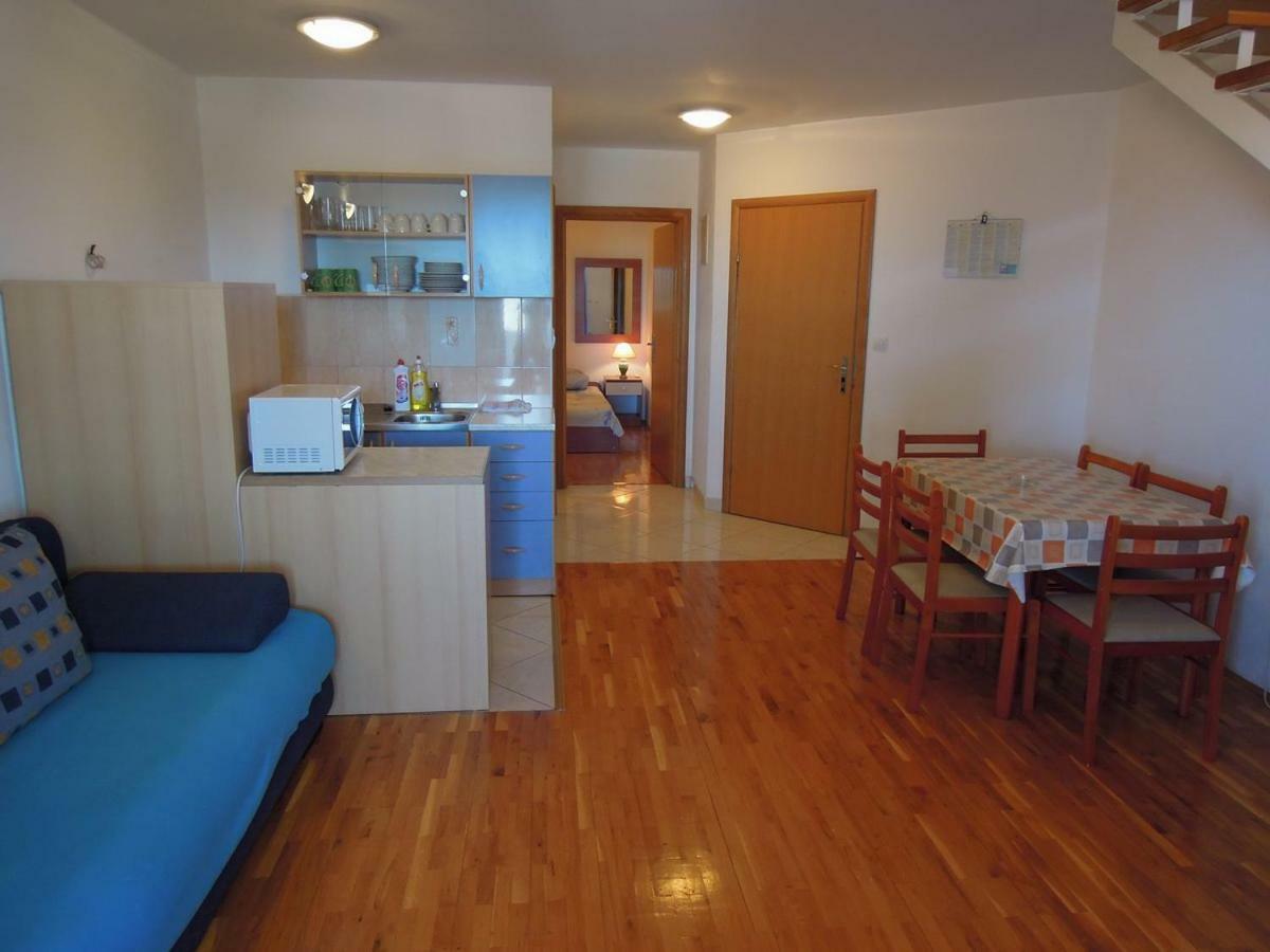 Apartmani R&B Radalj Makarska Eksteriør billede